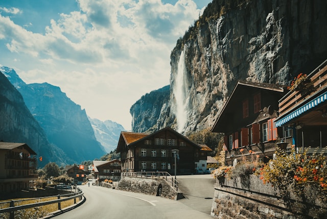 Zurich Airport to Lauterbrunnen